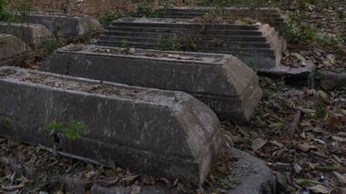 Burying the Massacred: In the Shade of Kalandari