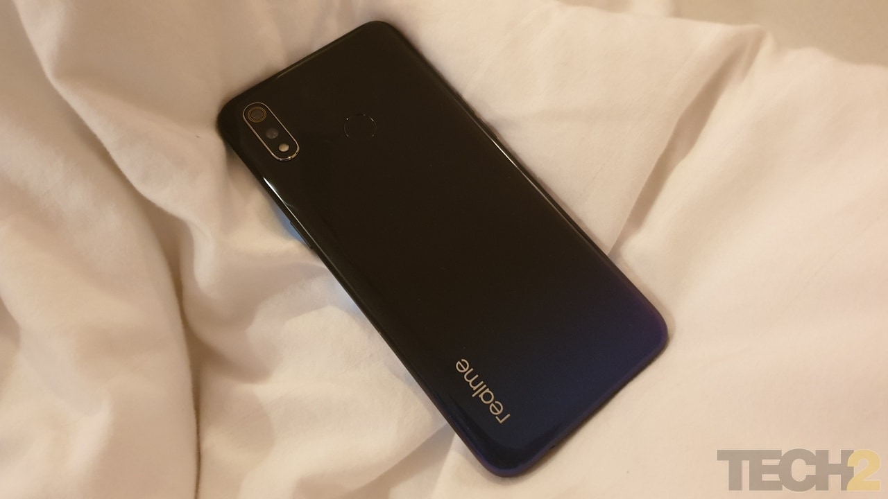 The Realme 3 has a plastic body, with a glossy finish to it. Image: tech2/Nandini Yadav
