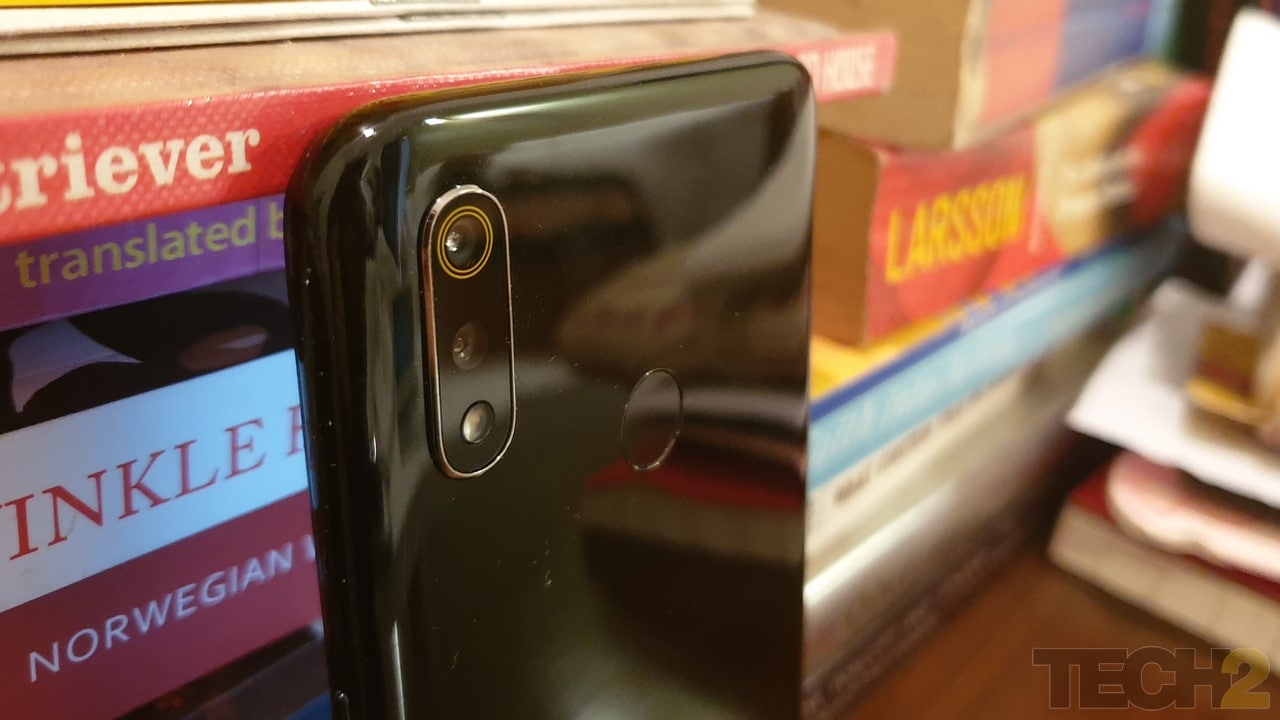 Realme 3's primary camera features a yellow right around the lens, which follows the motif of the company's new logo. Image: tech2/Nandini Yadav