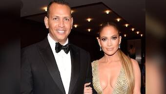 Jennifer Lopez announces engagement with former baseball star Alex Rodriguez, shares picture of her ring on Instagram