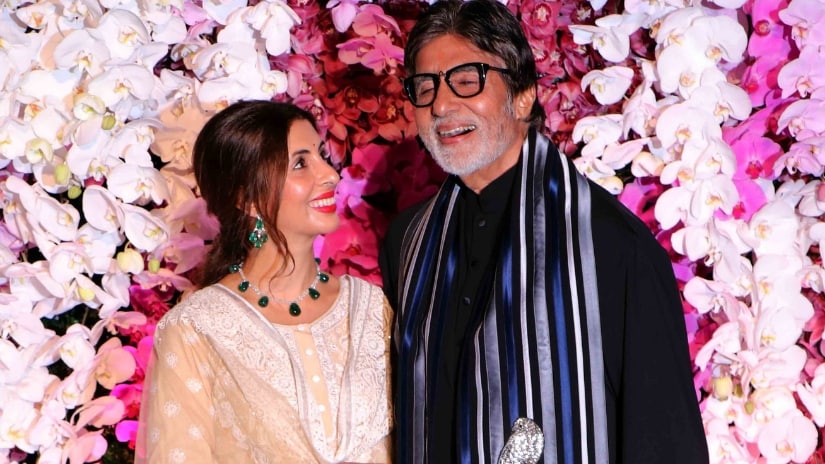 Amitabh Bachchan with his daughther Shweta Bachchan Nanda at Anand-Shloka's wedding reception in Mumbai. Firstpost/@Sachin Gokhale Amitabh Bachchan with his daughther Shweta Bachchan Nanda at Anand-Shloka's wedding reception in Mumbai. Firstpost/@Sachin Gokhale