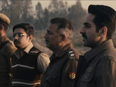 Ayushmann Khurrana shoots in leech-infested swamp for Article 15, says he's ready to 'bleed' for Anubhav Sinha Ayushmann Khurrana shoots in leech-infested swamp for Article 15, says he's ready to 'bleed' for Anubhav Sinha