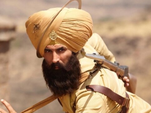 Kesari box office collection: Akshay Kumar's period war drama surpasses Rs 50 cr mark on Day 3 Kesari box office collection: Akshay Kumar's period war drama surpasses Rs 50 cr mark on Day 3