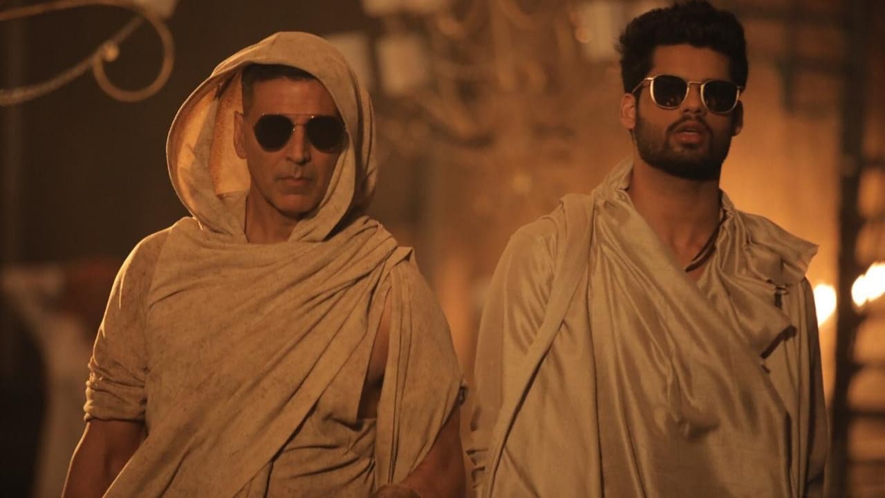Akshay Kumar grooves with brother-in-law Karan Kapadia in a special song for his debut film Blank