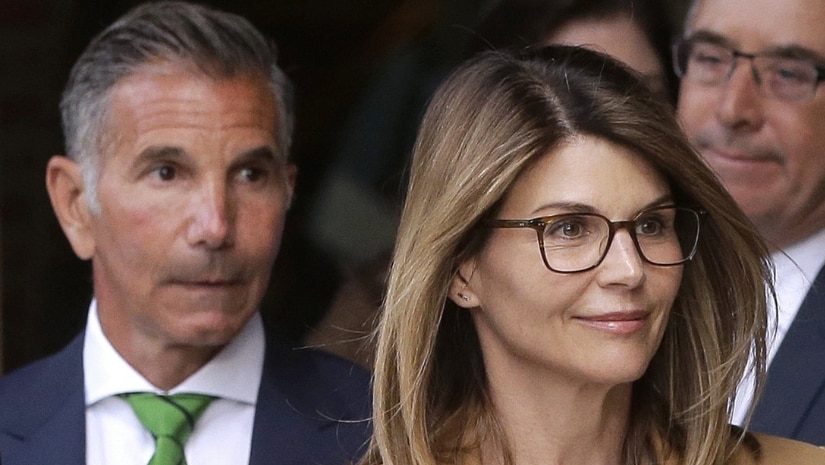 Lori Loughlin, husband Mossimo Giannulli plead not guilty in first response to college admissions scandal