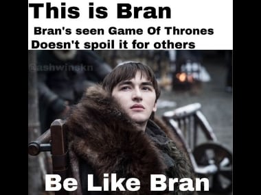 Game Of Thrones Season 8 Episode 1 Bran S Gaze Jon Snow Riding