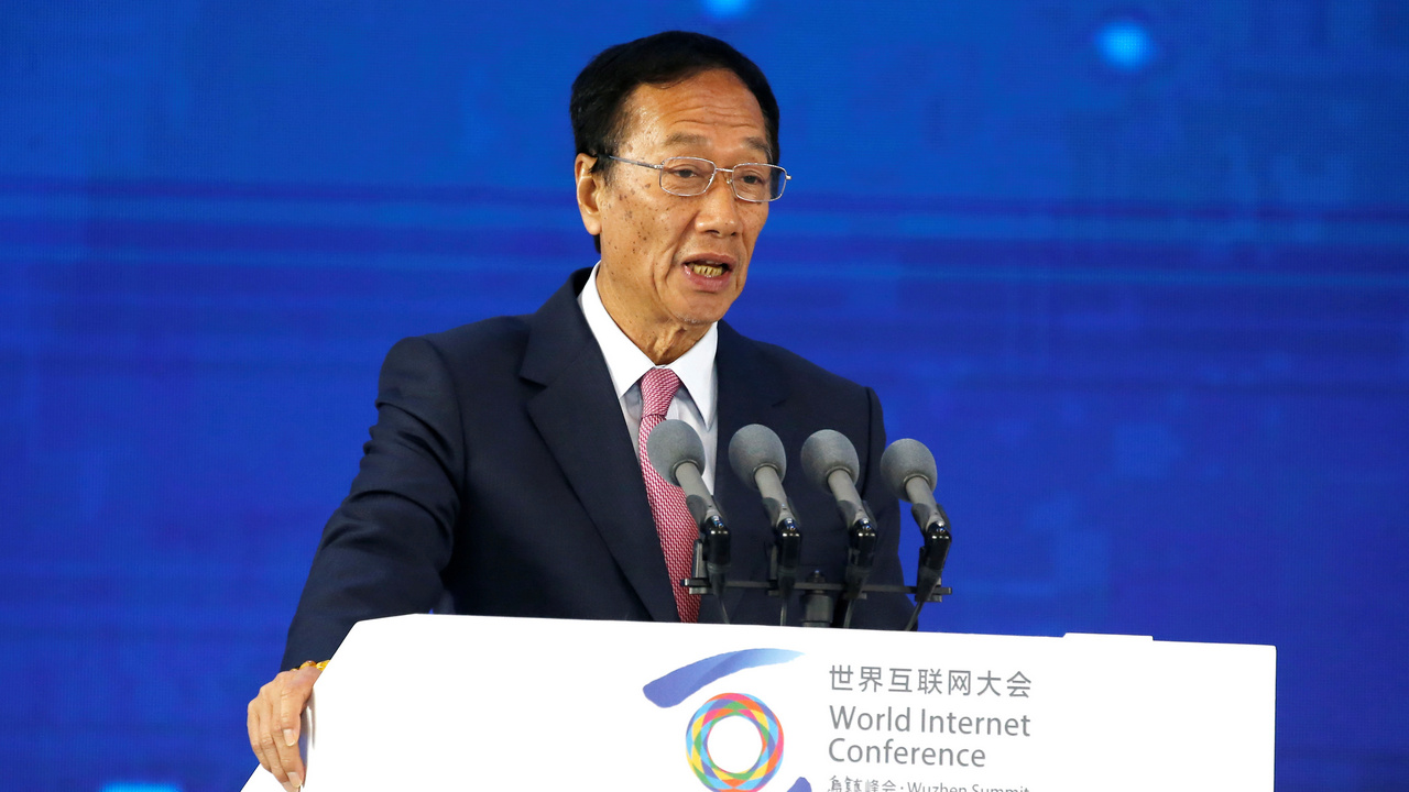 iPhone assembler Foxconn's chairman steps down to pave way for younger talent iPhone assembler Foxconn's chairman steps down to pave way for younger talent