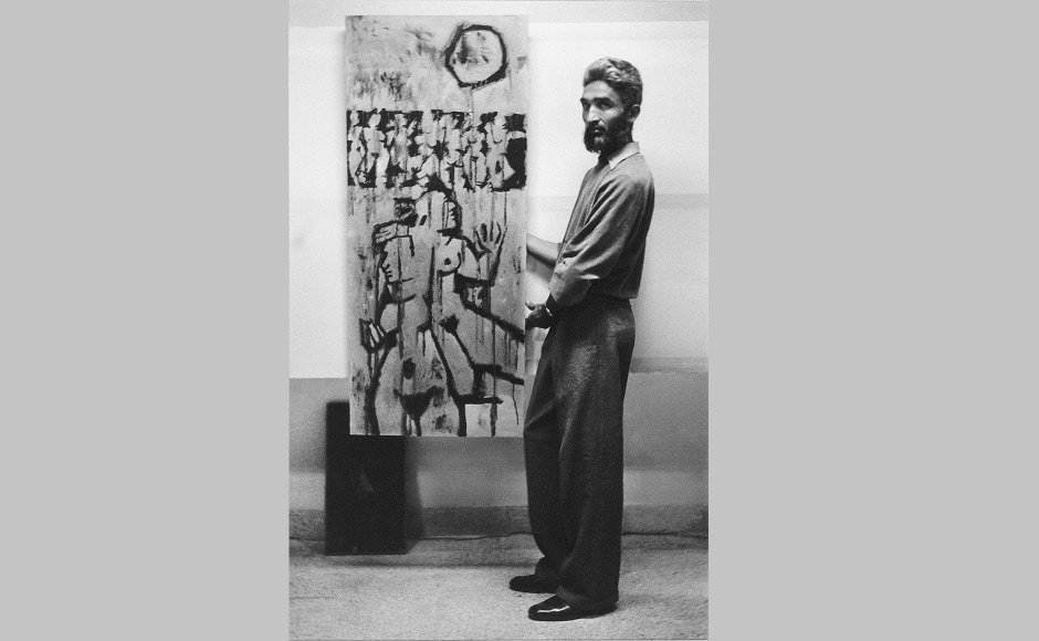 MF Husain in a studio photographed by Jyoti Bhatt. Image courtesy: Prinseps | Before he worked as a photographer, Bhatt dabbled in painting for a while. His photographs resonate with his paintings. MF Husain in a studio photographed by Jyoti Bhatt. Image courtesy: Prinseps | Before he worked as a photographer, Bhatt dabbled in painting for a while. His photographs resonate with his paintings.