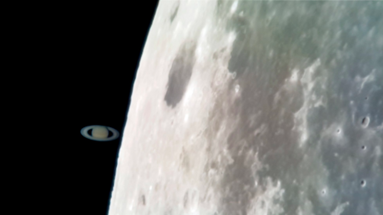 Man clicks stunning picture of Saturn 'touching' the moon using a Samsung Galaxy S8 Man clicks stunning picture of Saturn 'touching' the moon using a Samsung Galaxy S8