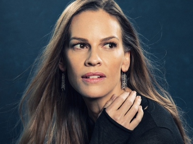 Hilary Swank to play lead in, executive produce Netflix's 10-episode sci-fi drama Away Hilary Swank to play lead in, executive produce Netflix's 10-episode sci-fi drama Away