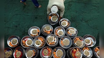 Ramzan moon sighted, Muslims to begin fasting from Sunday