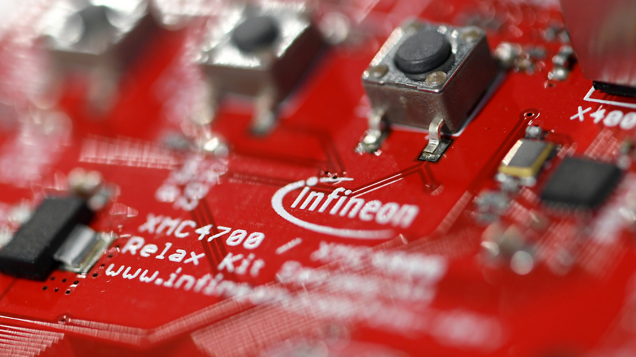 European chipmaker Infineon's shares drop after US crackdown on Huawei European chipmaker Infineon's shares drop after US crackdown on Huawei