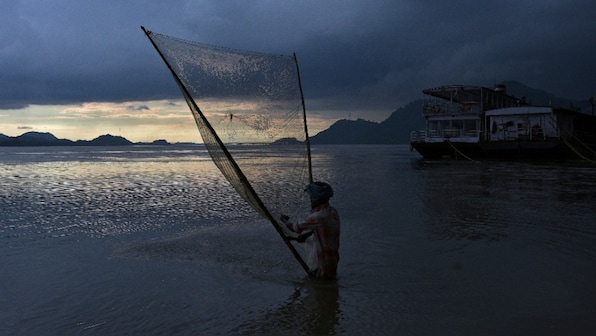 Brahmaputra dredging: Mega project is superficial answer to drainage congestion, flood management