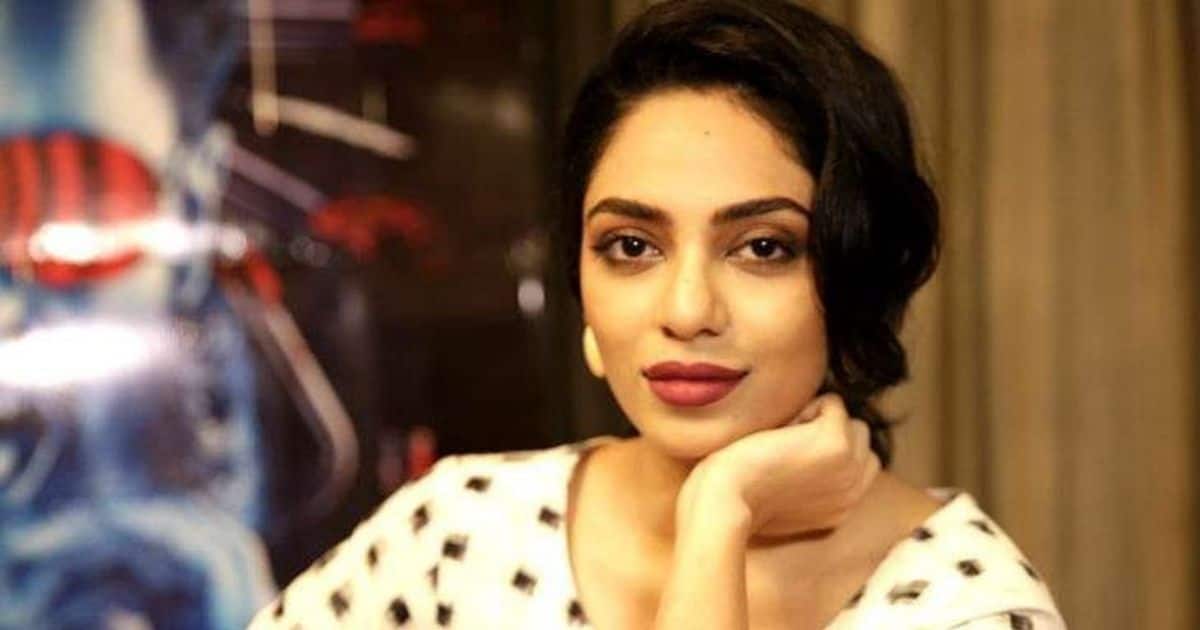 Sobhita Dhulipala will play a pivotal role in Ponniyin Selvan. Image from Twitter