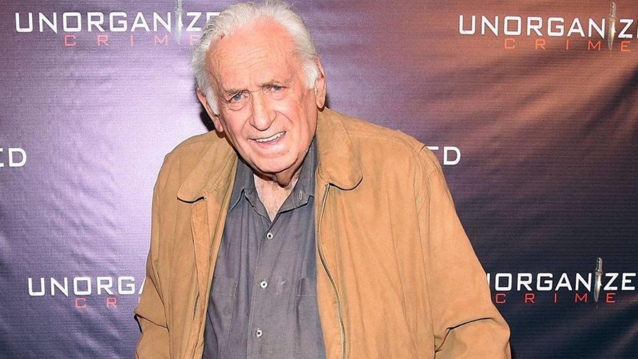 Carmine Caridi also appeared in the final part of The Godfather trilogy in a different role, as Albert Volpe. Twitter/@febspot