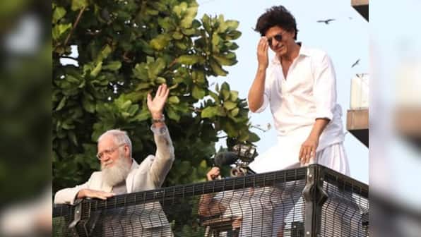 David Letterman joins Shah Rukh Khan, his son AbRam in Mumbai to greet fans on Eid
