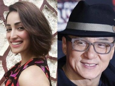 Yami Gautam receives special gift from Jackie Chan during Kaabil promotions in China Yami Gautam receives special gift from Jackie Chan during Kaabil promotions in China