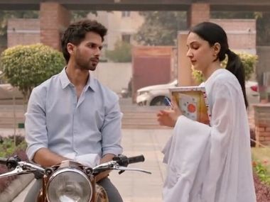 Kabir Singh box office collection: Shahid Kapoor, Kiara Advani's film crosses Rs 250 cr mark on Day 22 Kabir Singh box office collection: Shahid Kapoor, Kiara Advani's film crosses Rs 250 cr mark on Day 22