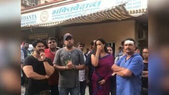Tigmanshu Dhulia, Mahie Gill, cast and crew of ALTBalaji show Fixer allegedly attacked in Mumbai during shoot