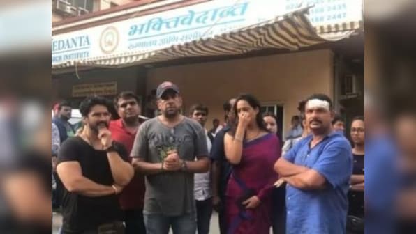 Tigmanshu Dhulia, Mahie Gill, cast and crew of ALTBalaji show Fixer allegedly attacked in Mumbai during shoot