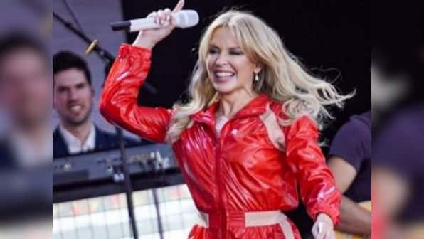 Kylie Minogue returns to Glastonbury stage 14 years after cancer diagnosis: 'Wished things were different'