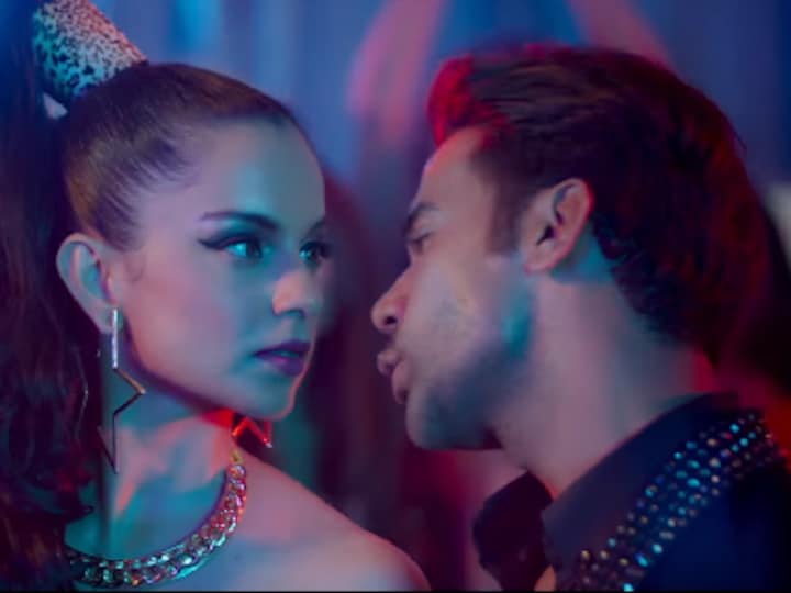 Judgementall Hai Kya: In The Wakhra Song, Kangana Ranaut and Rajkummar Rao take on each other