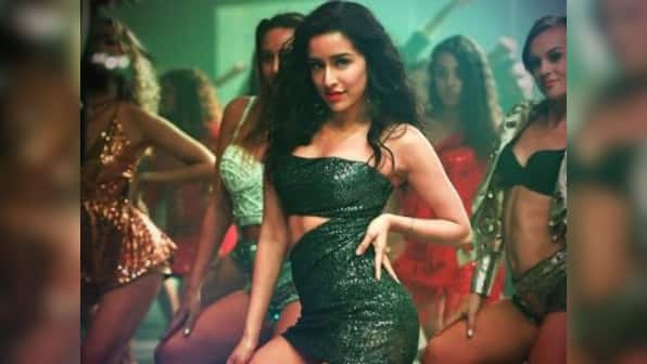 Saaho song Psycho Saiyaan: Prabhas, Shraddha Kapoor groove to Tanishk Bagchi's party number