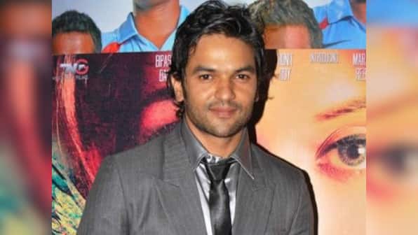 Sammohanam actor Amit Purohit passes away; Sudheer Babu, Aditi Rao Hydari, Sonu Sood tweet condolences