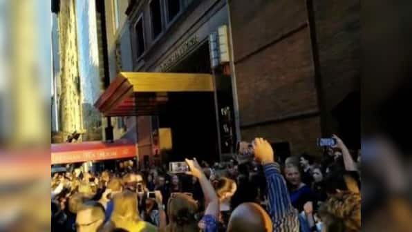 Watch: Broadway choir breaks into impromptu performance in Manhattan during New York power outage
