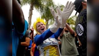 Dragon Ball Z fans break Guinness world record for largest Kamehameha attack at San Diego Comic Con