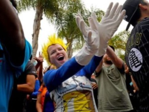 Dragon Ball Z fans break Guinness world record for largest Kamehameha attack at San Diego Comic Con Dragon Ball Z fans break Guinness world record for largest Kamehameha attack at San Diego Comic Con