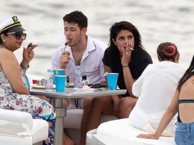 Priyanka Chopra trolled for smoking; Twitterati remind actress of her asthma awareness campaign Priyanka Chopra trolled for smoking; Twitterati remind actress of her asthma awareness campaign