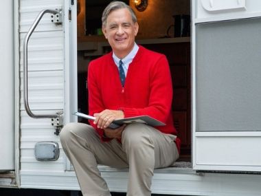 A Beautiful Day in the Neighborhood trailer: Tom Hanks is TV icon Fred Rogers in this biographical drama A Beautiful Day in the Neighborhood trailer: Tom Hanks is TV icon Fred Rogers in this biographical drama