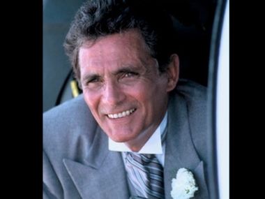David Hedison, who starred in James Bond films Live and Let Live, Licence to Kill, passes away aged 92 David Hedison, who starred in James Bond films Live and Let Live, Licence to Kill, passes away aged 92