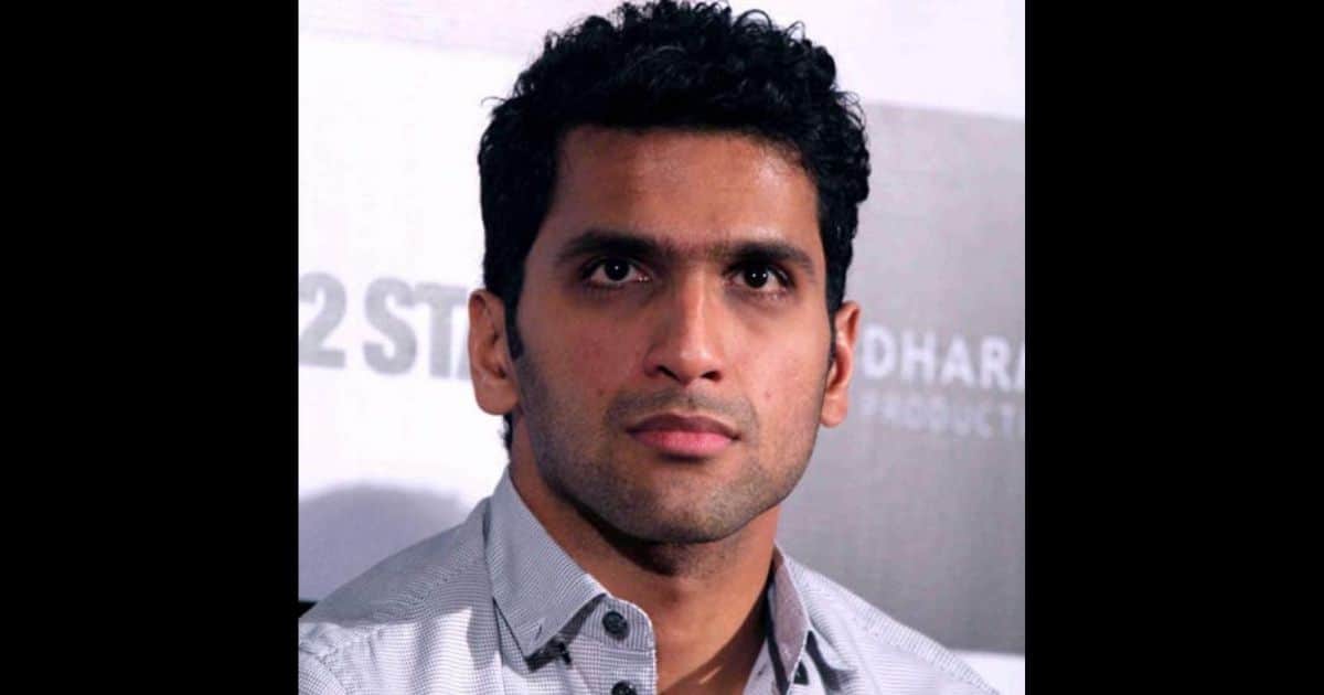 R Verman's son Abhishek performed his father's last rites.