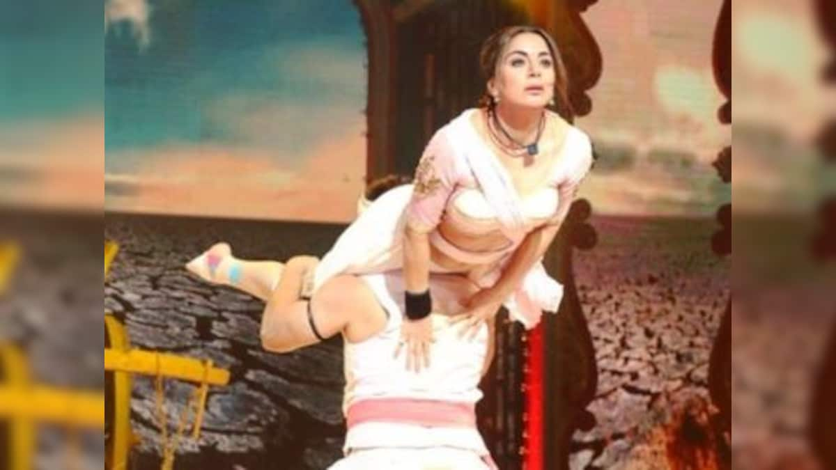 Nach Baliye 9: Shraddha Arya suffers head injury during dance performance with beau Alam Makka