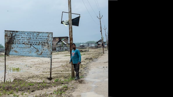 How Rakh-e-Arth resettlement colony for Dal Lake dwellers became a quagmire with no end