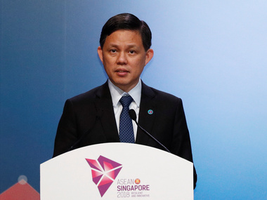 Singapore steps up efforts to grow tech sector, seeks more foreign talent as economy stumbles; trade minister says locals will also benefit Singapore steps up efforts to grow tech sector, seeks more foreign talent as economy stumbles; trade minister says locals will also benefit