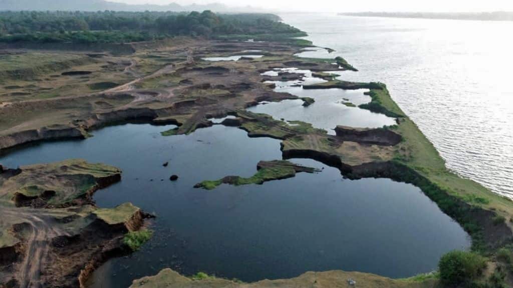 The landscape of Narmada’s banks bruised by excessive sand mining. Photo by Rahul Yadav/Narmada Bachao Andolan.