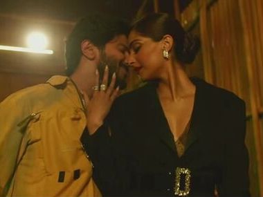 The Zoya Factor song Pepsi Ki Kasam: Sonam Kapoor, Dulquer Salmaan match steps in Benny Dayal's peppy number The Zoya Factor song Pepsi Ki Kasam: Sonam Kapoor, Dulquer Salmaan match steps in Benny Dayal's peppy number