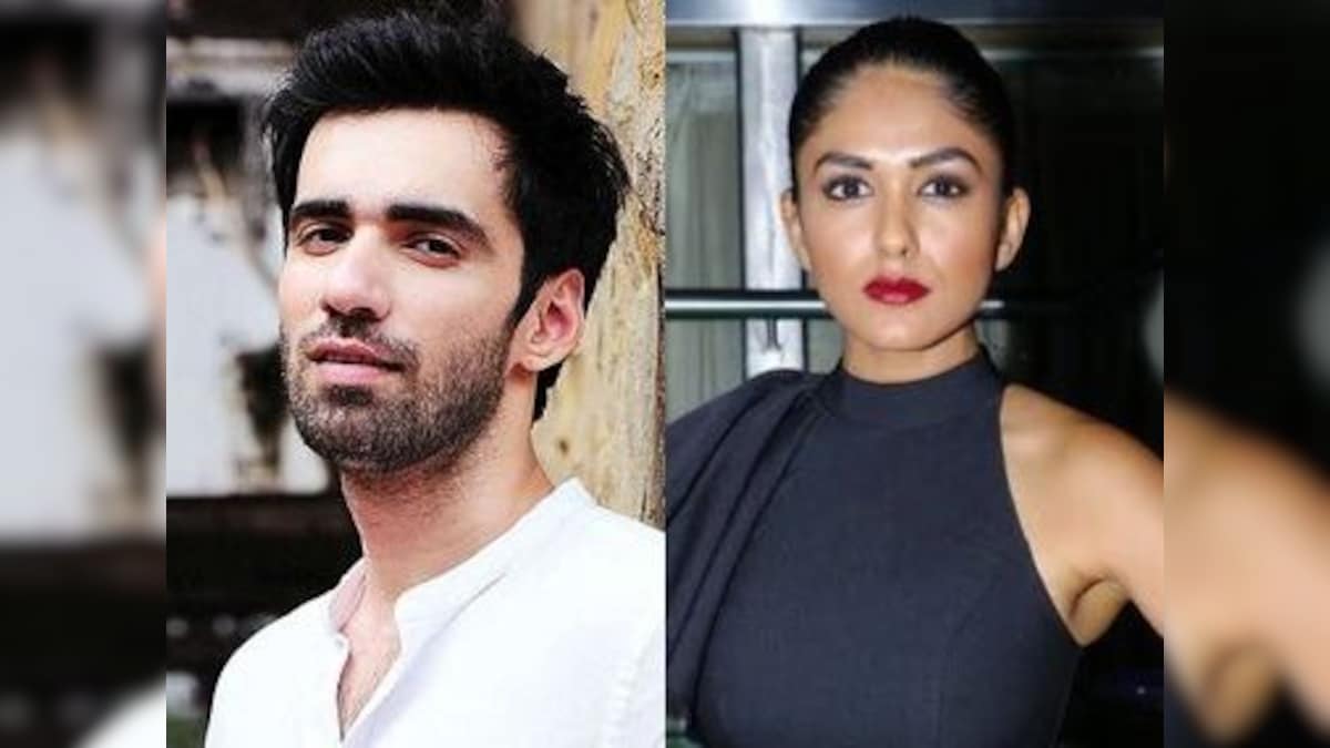 Ghost Stories: Avinash Tiwary, Mrunal Thakur cast as lead in Karan Johar's short in Netflix horror anthology