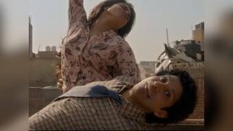 The Sky is Pink song 'Dil Hi Toh Hai' charts Priyanka Chopra, Farhan Akhtar's whirlwind romance
