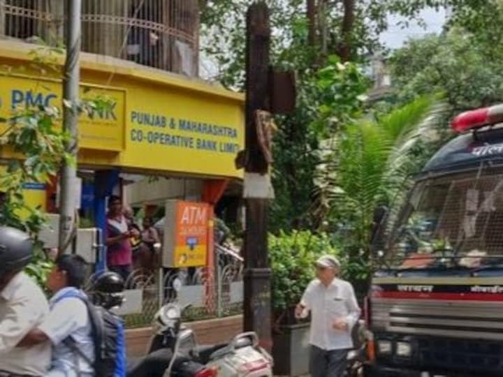 PMC Bank scam: EOW submits 32000-page chargesheet; HDIL promoters Rakesh Wadhawan, son Sarang among five accused booked