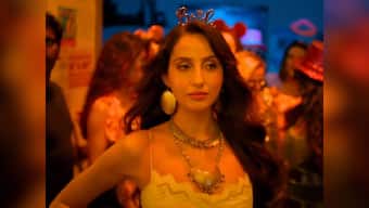 Marjaavaan song Ek Toh Kum Zindagani: Nora Fatehi dances to Tanishk Bagchi's remix of Rekha's iconic number