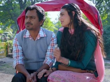 Motichoor Chaknachoor movie review: A largely unaware script that manages to make meaningful social comment Motichoor Chaknachoor movie review: A largely unaware script that manages to make meaningful social comment
