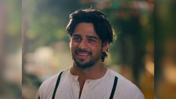 Marjaavaan song Thodi Jagah: Sidharth Malhotra gradually loses grip on reality as Tara Sutaria's memories haunt him