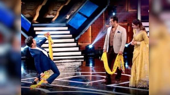 Bigg Boss 13 Day 22 highlights: Rajkummar Rao, Mouni Roy promote Made in China; Abu Malik gets eliminated