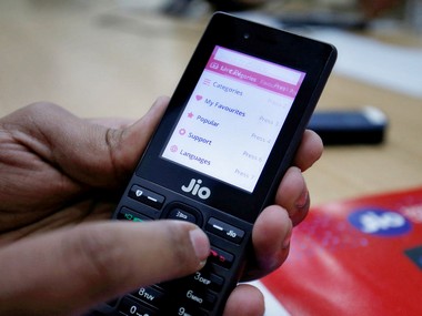 Reliance Jio opposes BSNL, MTNL suggestion; PSU telcos seek to exempt from minimum rates for phone calls, data services Reliance Jio opposes BSNL, MTNL suggestion; PSU telcos seek to exempt from minimum rates for phone calls, data services