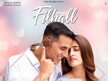 Filhall: Akshay Kumar's debut music video features him and Nupur Sanon as long-lost lovers Filhall: Akshay Kumar's debut music video features him and Nupur Sanon as long-lost lovers