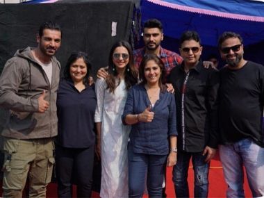 Arjun Kapoor, Rakul Preet Singh's cross-border dramedy goes on the floor; will be backed by John Abraham Arjun Kapoor, Rakul Preet Singh's cross-border dramedy goes on the floor; will be backed by John Abraham